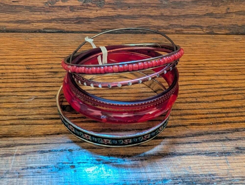 Vintage Stack Of Red Jeweled Rhinestone Bangels Bracelets Set